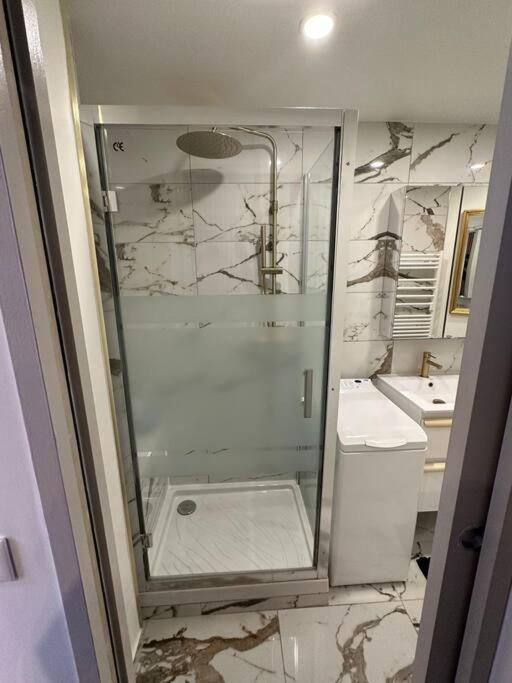 Apt Moderne 2 Chambres 5 Voyageurs باريس المظهر الخارجي الصورة